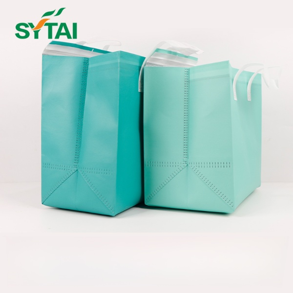 Custom Printed Takeaway Paper Bags Wholesale